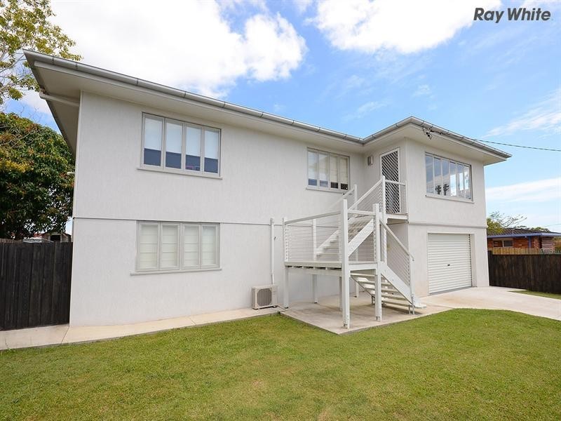 11 Winbirra Way, Scarness QLD 4655