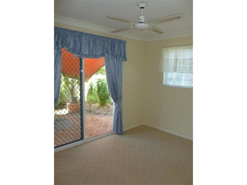 120 KINGFISHER Parade, Toogoom QLD 4655