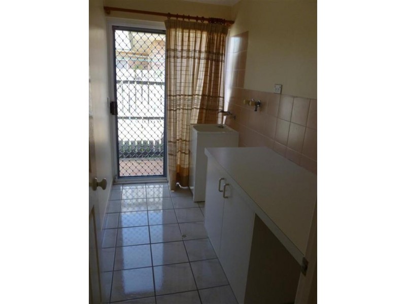 120 KINGFISHER Parade, Toogoom QLD 4655