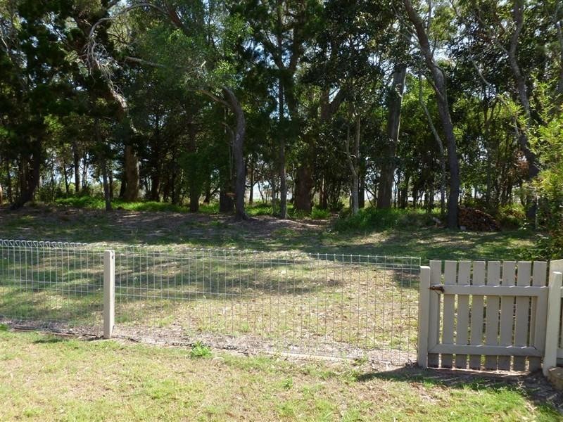 120 KINGFISHER Parade, Toogoom QLD 4655