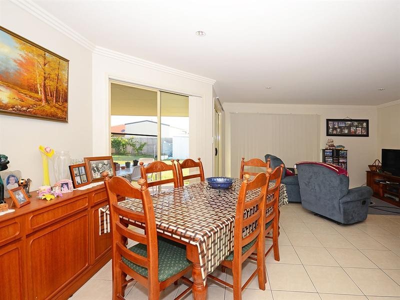 27 Cromdale Circuit, Kawungan QLD 4655