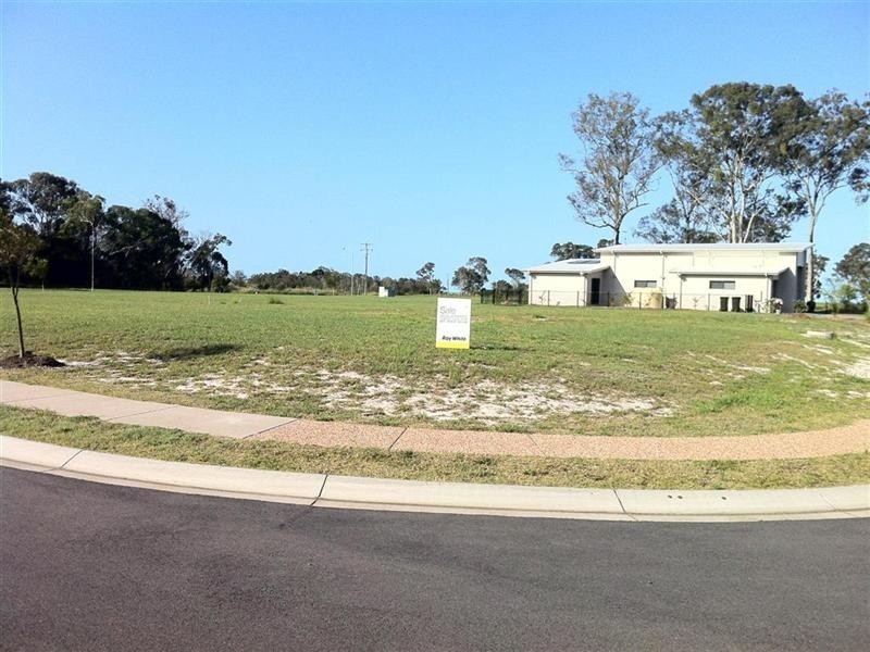2 Cockle Court, Burrum Heads QLD 4659
