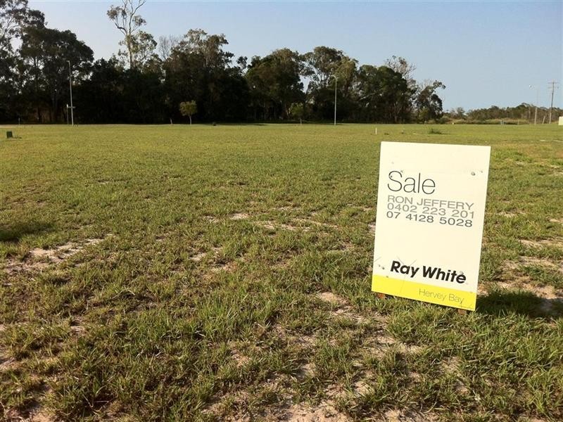 2 Cockle Court, Burrum Heads QLD 4659
