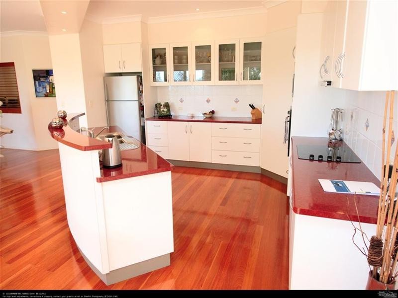 20 Foreshore Drive, Urangan QLD 4655