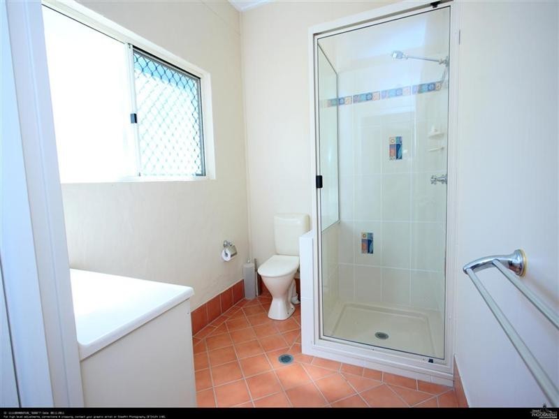 20 Foreshore Drive, Urangan QLD 4655