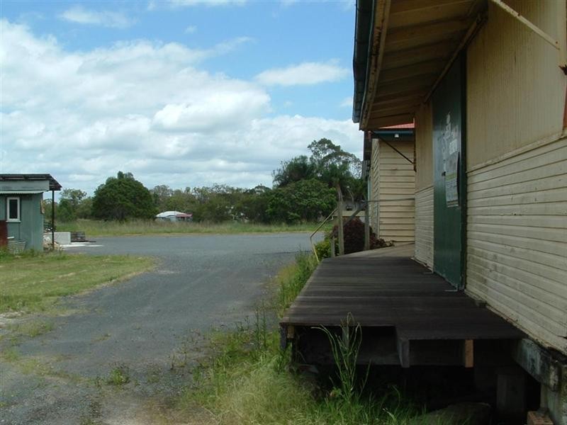 42 Chapel Road, Nikenbah QLD 4655