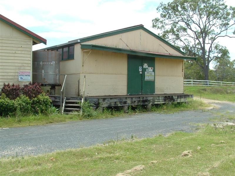 42 Chapel Road, Nikenbah QLD 4655