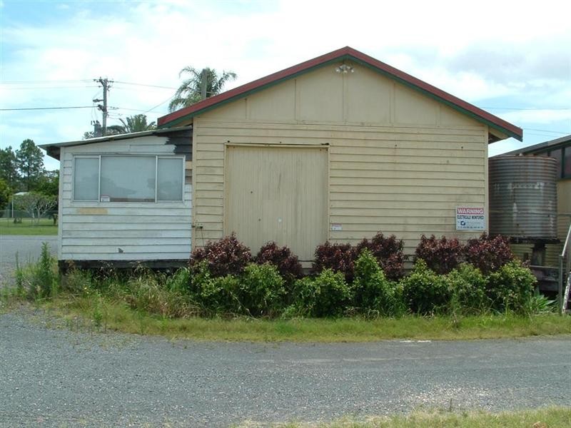 42 Chapel Road, Nikenbah QLD 4655