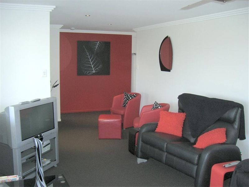 7 Kelly Street, Point Vernon QLD 4655