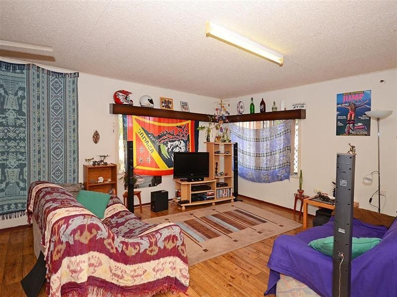 23 Cunningham Street, Torquay QLD 4655