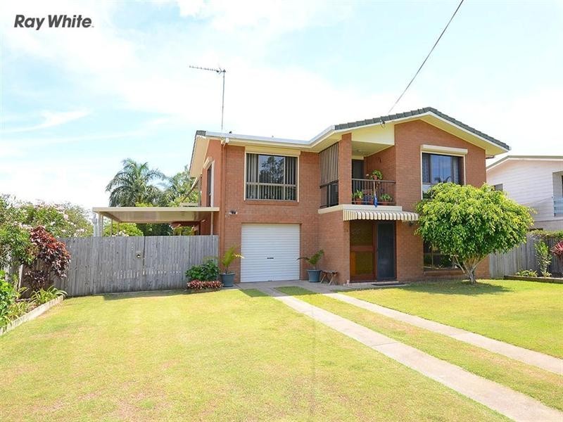 24 Vanda Street, Urangan QLD 4655