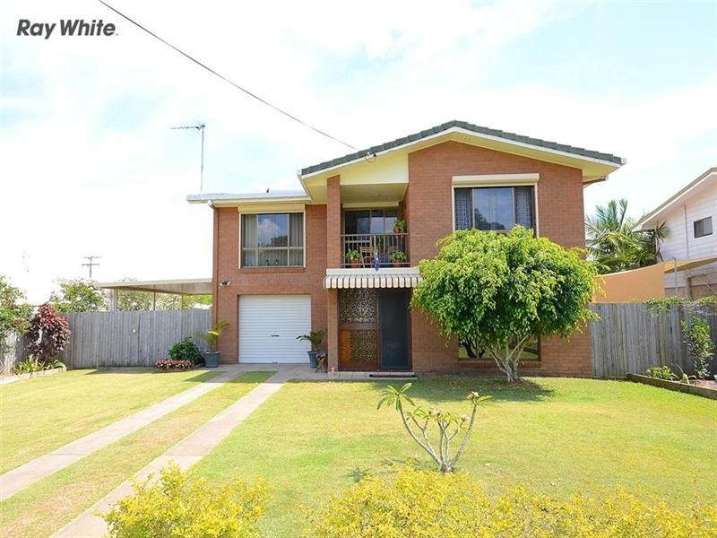 24 Vanda Street, Urangan QLD 4655