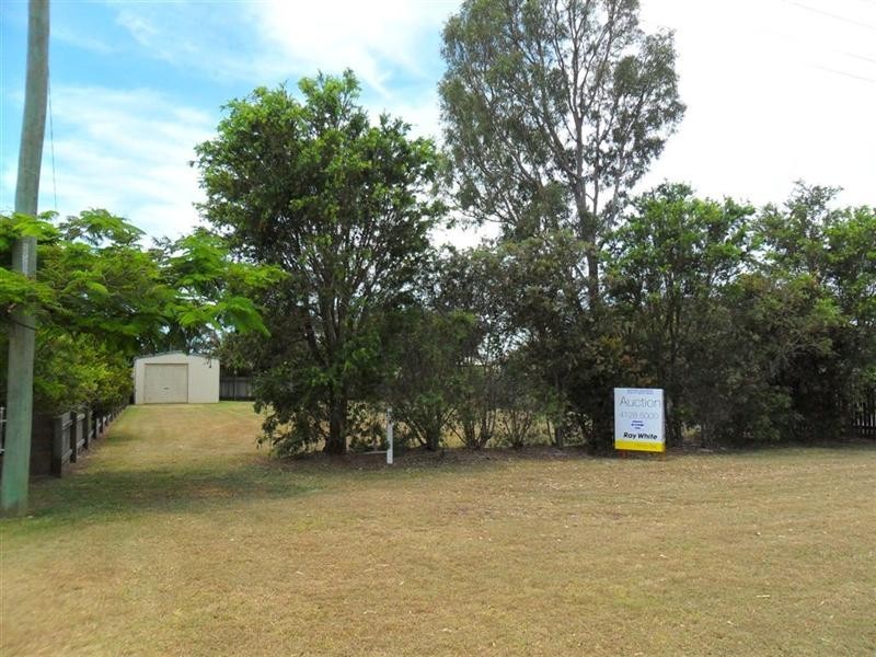 12 Helsham Street, Point Vernon QLD 4655