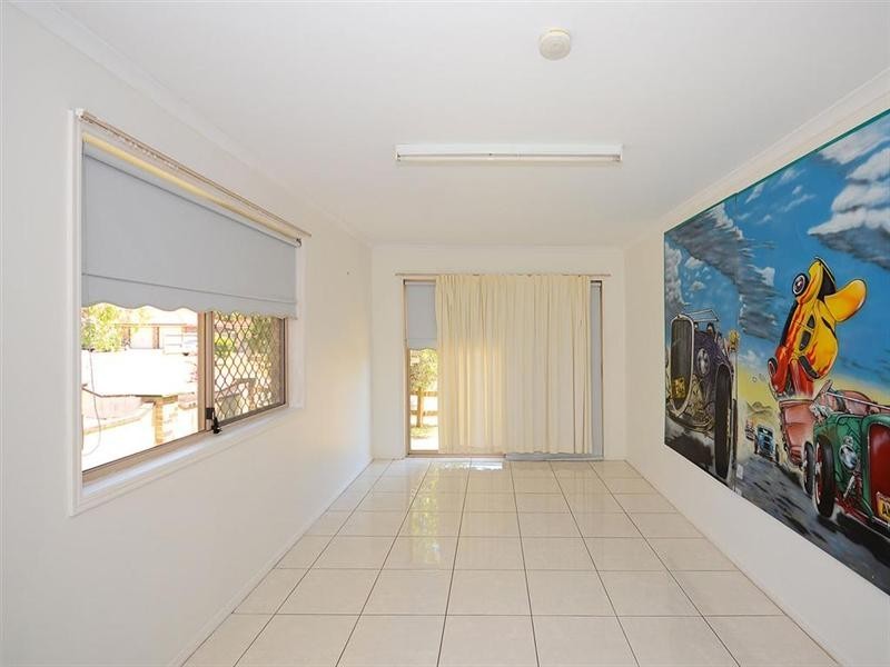 9 Caswell Court, Torquay QLD 4655
