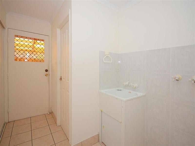9 Caswell Court, Torquay QLD 4655
