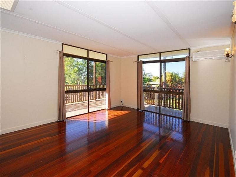 15 FLINDERS, Point Vernon QLD 4655