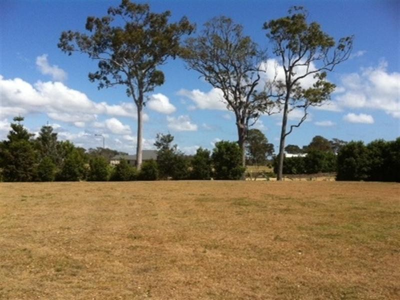 63 Barramundi Drive, Burrum Heads QLD 4659