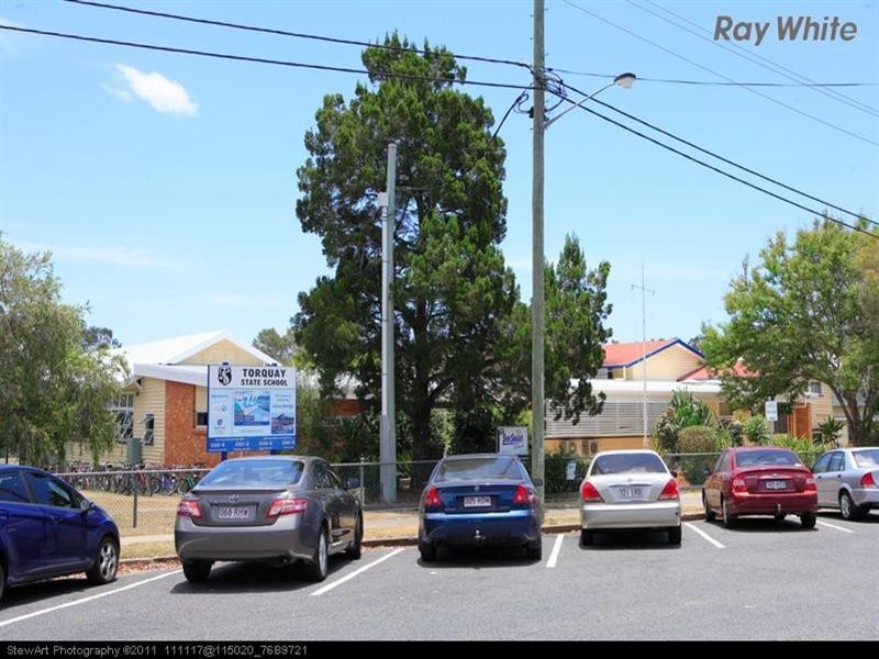 24 Tavistock Street, Torquay QLD 4655