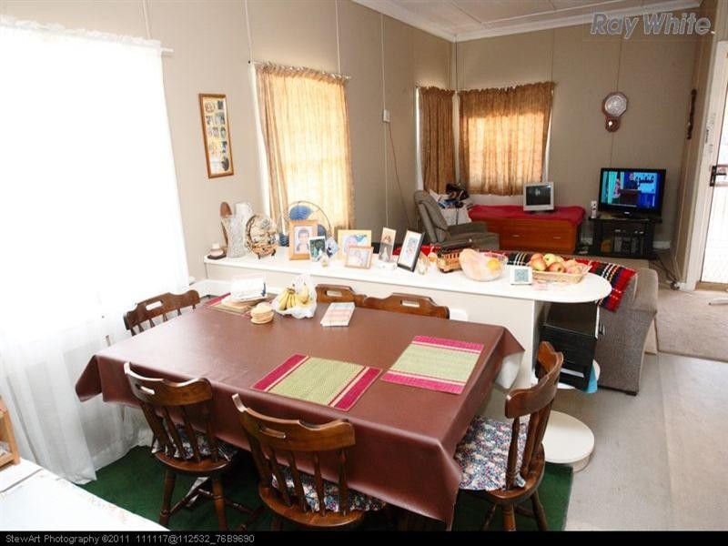 24 Tavistock Street, Torquay QLD 4655