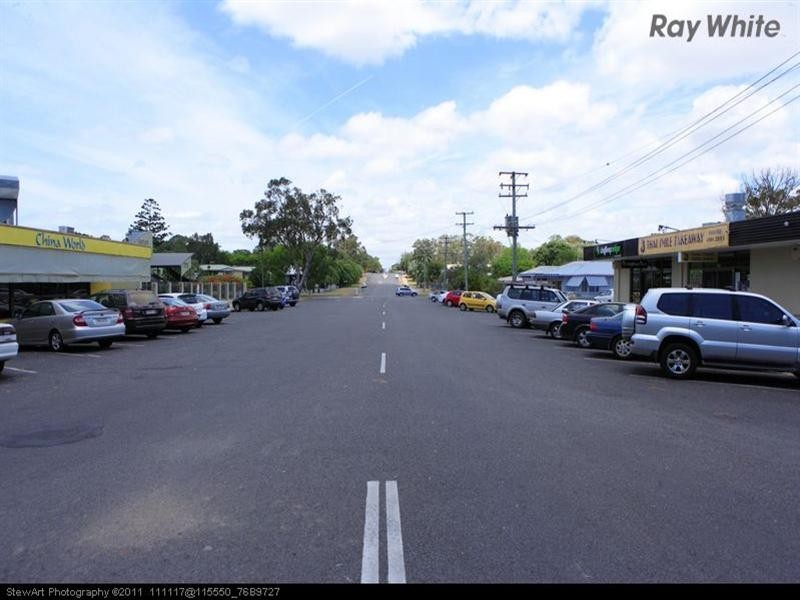 24 Tavistock Street, Torquay QLD 4655