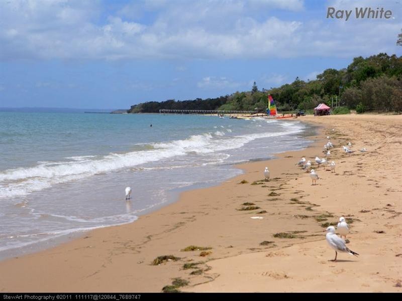 24 Tavistock Street, Torquay QLD 4655