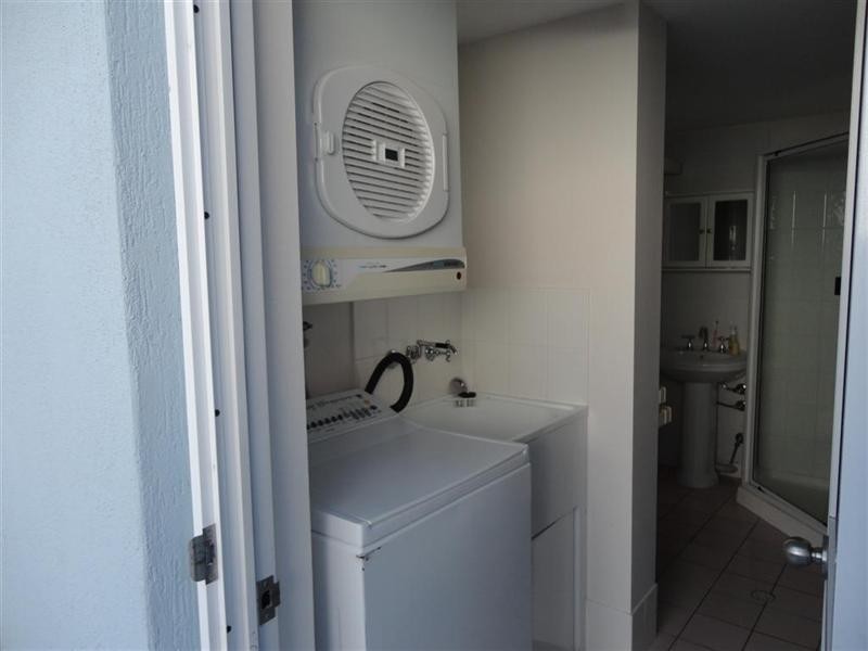 3/458 Charlton Esplanade, Torquay QLD 4655