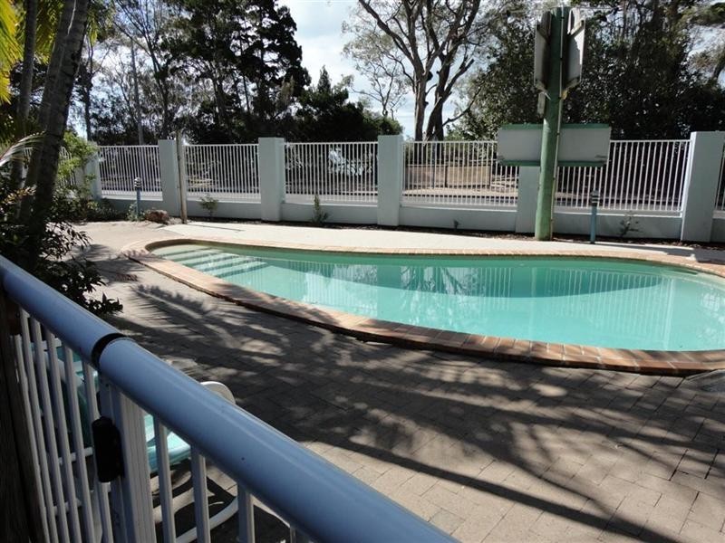 3/458 Charlton Esplanade, Torquay QLD 4655