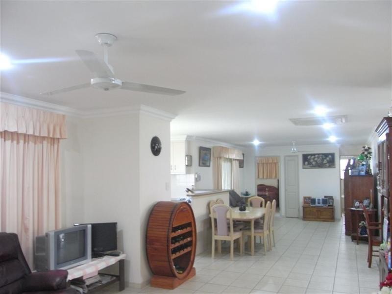 30 St Joseph Drive, Urraween QLD 4655