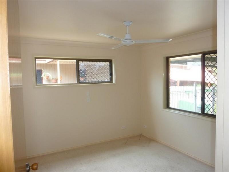 10-12 EXETER, Torquay QLD 4655