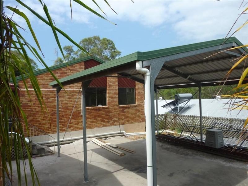 10-12 EXETER, Torquay QLD 4655
