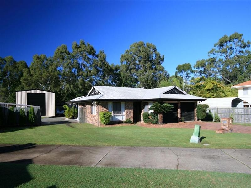 3 Coast Bay Close, Point Vernon QLD 4655