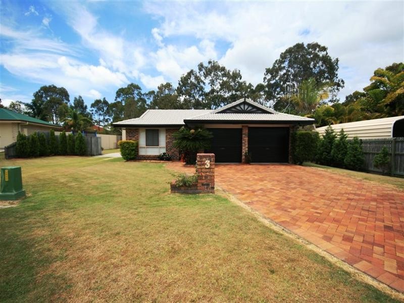 3 Coast Bay Close, Point Vernon QLD 4655