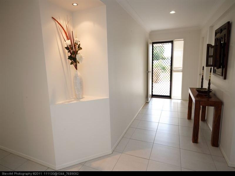 44 Swan View Court, Toogoom QLD 4655