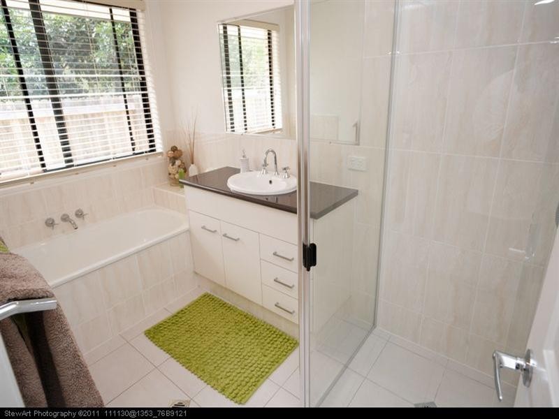 44 Swan View Court, Toogoom QLD 4655