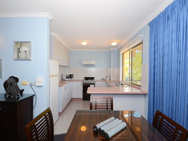 Unit 9/383 Charlton Esplanade, Torquay QLD 4655