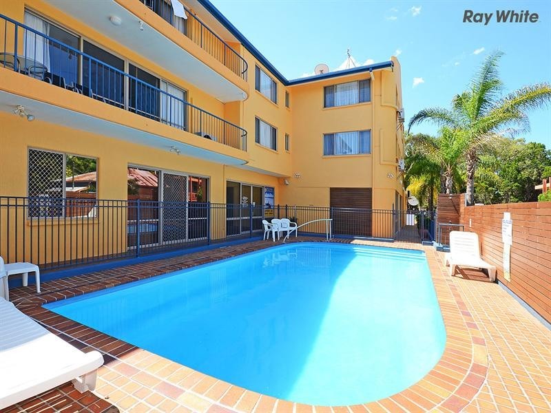 Unit 9/383 Charlton Esplanade, Torquay QLD 4655