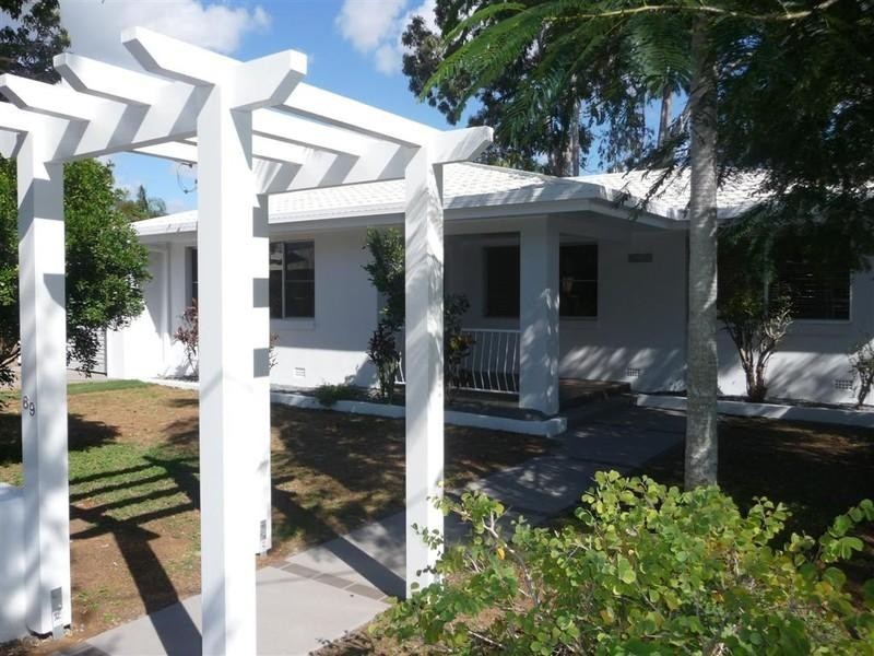 69 LONG, Point Vernon QLD 4655