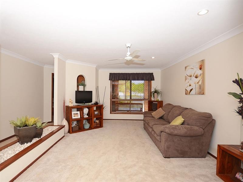 57 Oleander Avenue, Kawungan QLD 4655