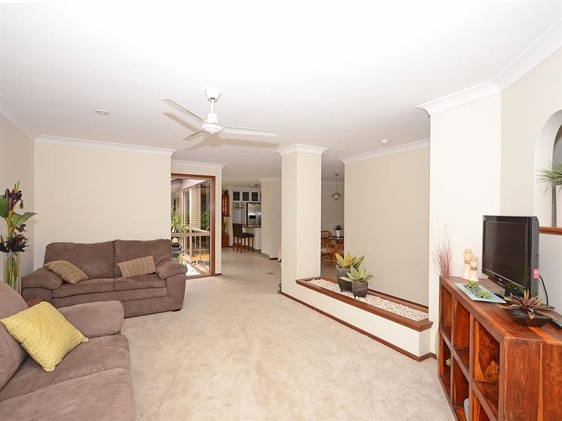 57 Oleander Avenue, Kawungan QLD 4655