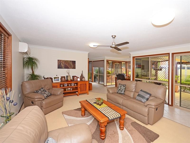 57 Oleander Avenue, Kawungan QLD 4655