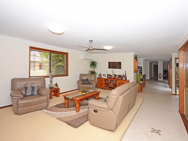 57 Oleander Avenue, Kawungan QLD 4655