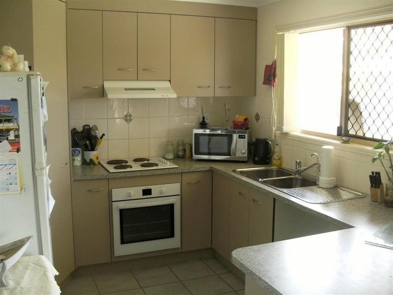 9 KENSI, Point Vernon QLD 4655