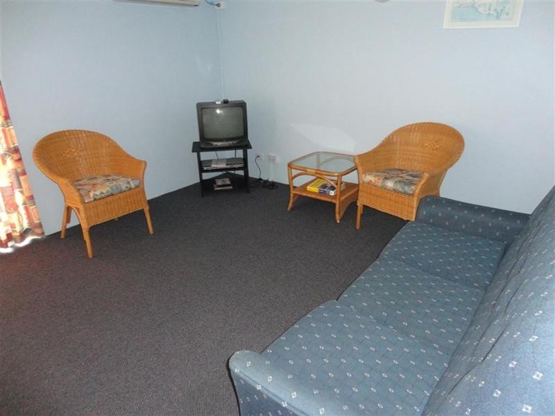 19/383 Charlton Esplanade, Torquay QLD 4655