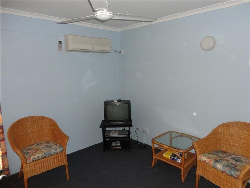 19/383 Charlton Esplanade, Torquay QLD 4655