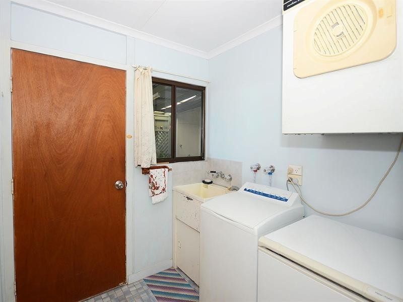 24 Waigani Avenue, Kawungan QLD 4655