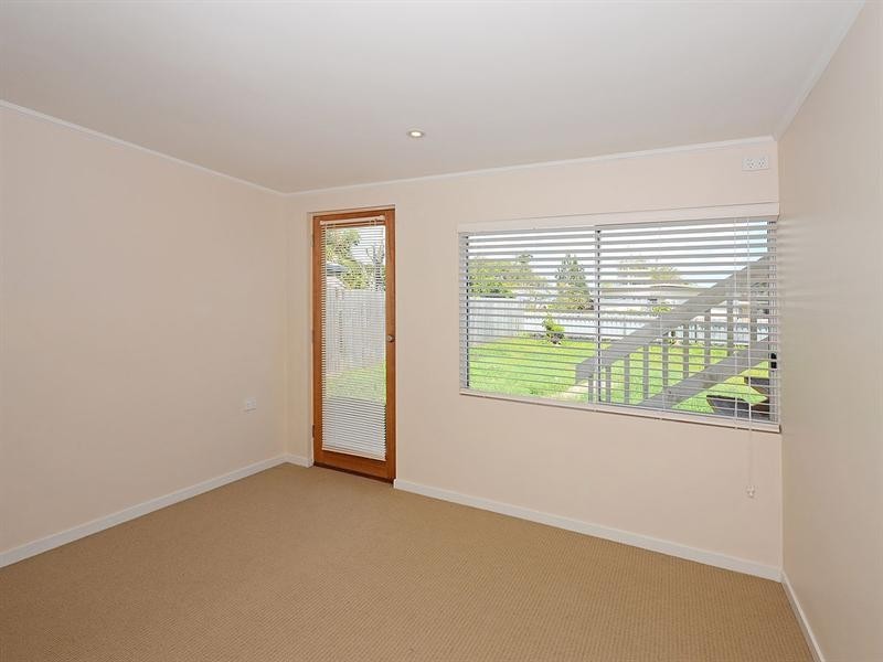 25 Limpus Street, Urangan QLD 4655
