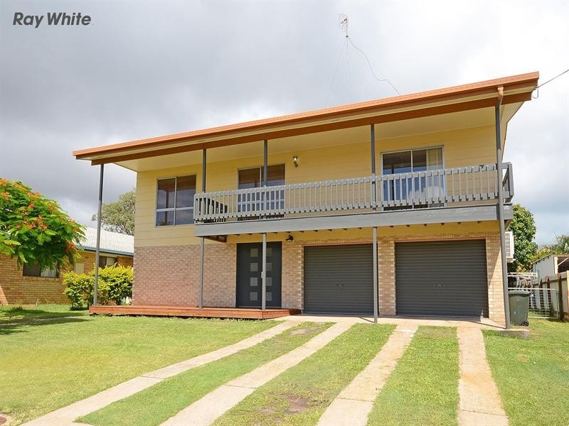 25 Limpus Street, Urangan QLD 4655