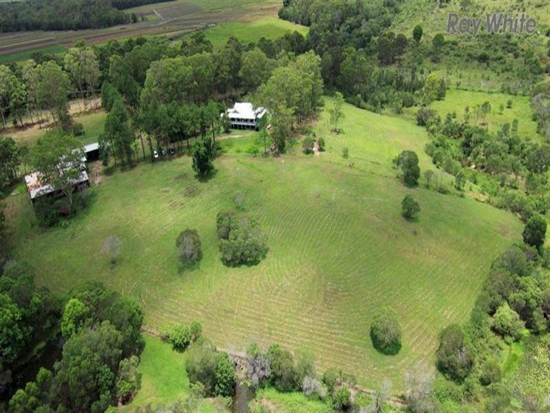 “Mollymook” Takura School Road, Takura QLD 4655