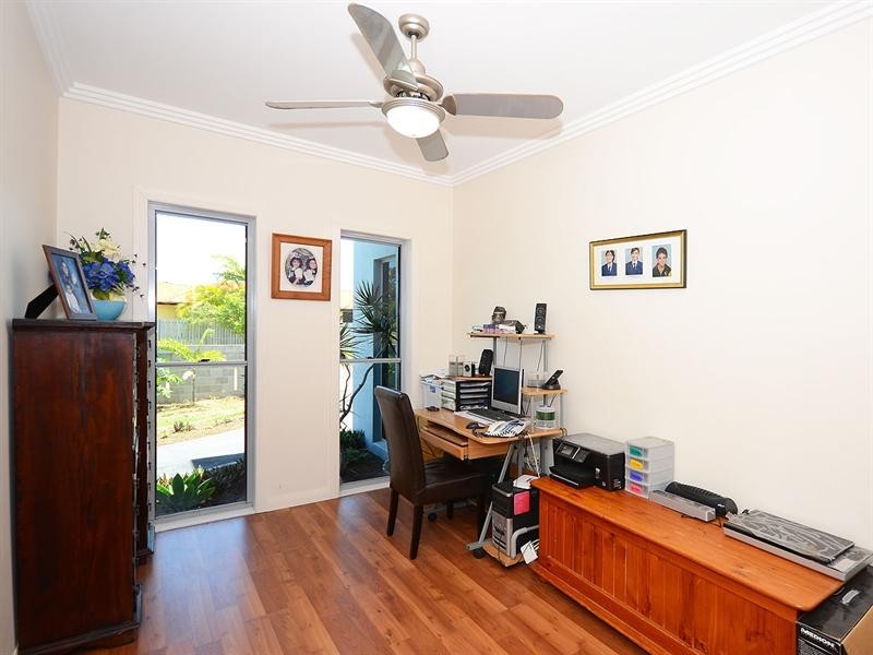 1 Treviso Court, Urangan QLD 4655