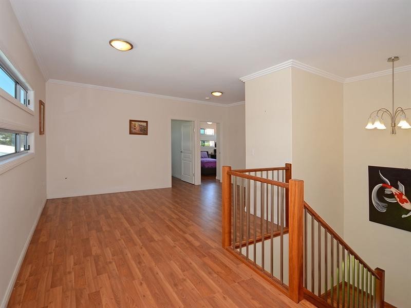 1 Treviso Court, Urangan QLD 4655